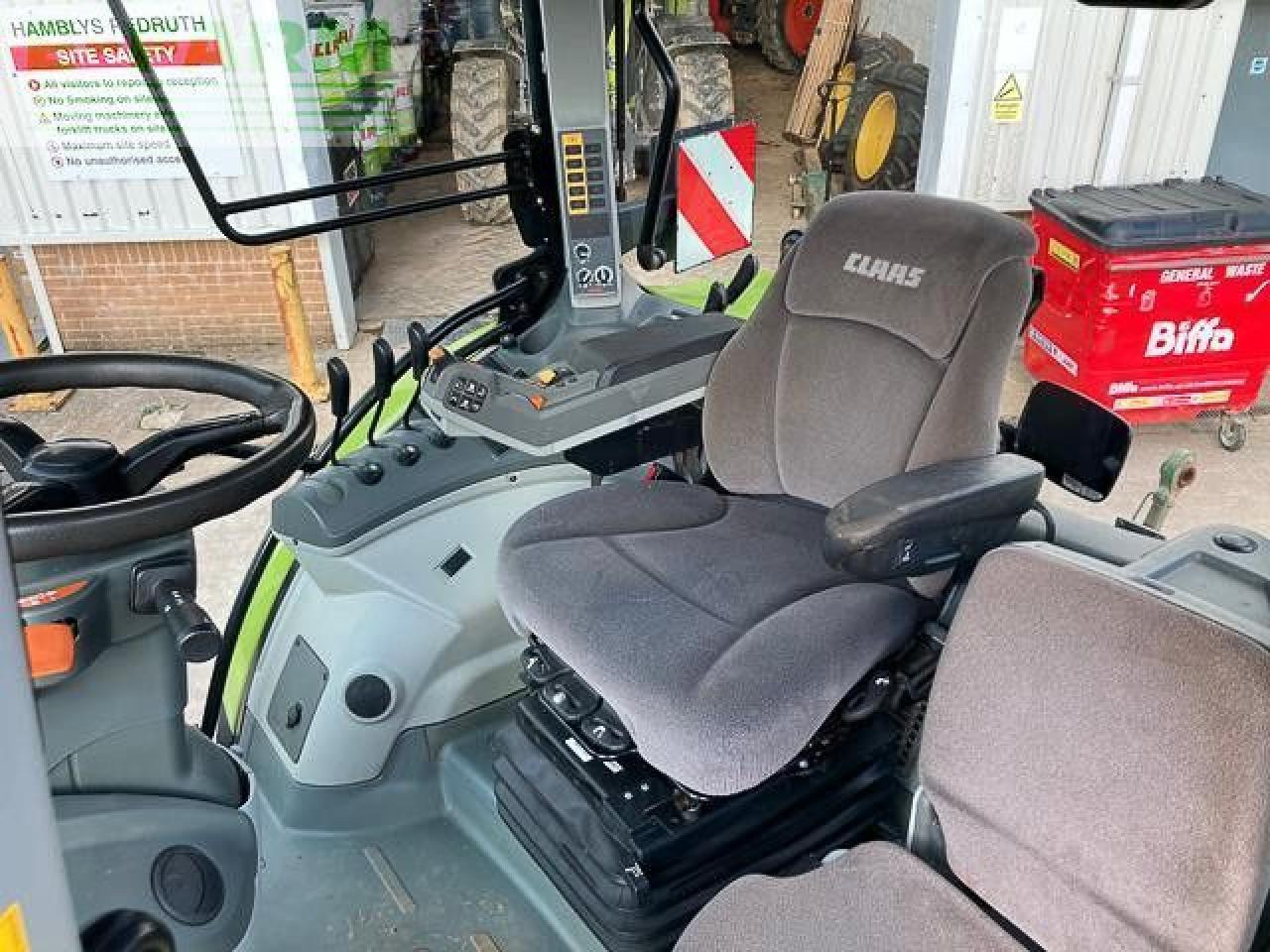 CLAAS ARION 610 - Tracteur agricole: photos 5 CLAAS ARION 610 - Tracteur agricole: photos 5