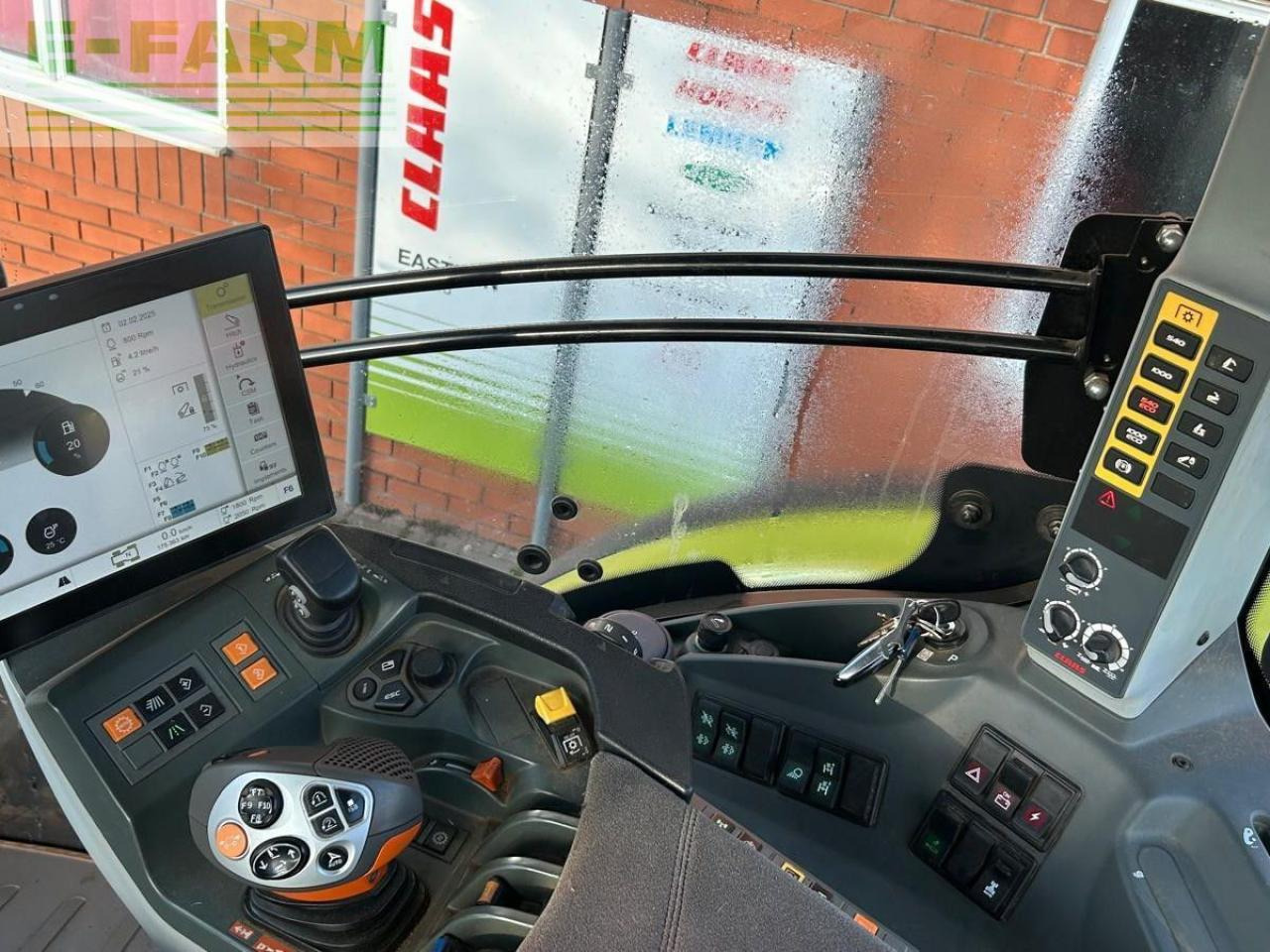 CLAAS ARION 630 - Tracteur agricole: photos 4 CLAAS ARION 630 - Tracteur agricole: photos 4