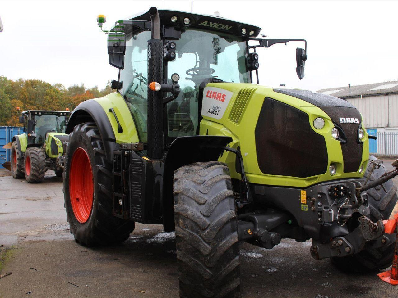 CLAAS AXION 800 - Tracteur agricole: photos 1 CLAAS AXION 800 - Tracteur agricole: photos 1