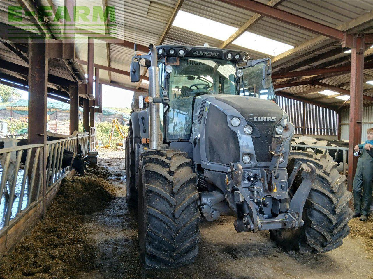 CLAAS AXION 800 CIS+ 50K - Tracteur agricole: photos 1 CLAAS AXION 800 CIS+ 50K - Tracteur agricole: photos 1