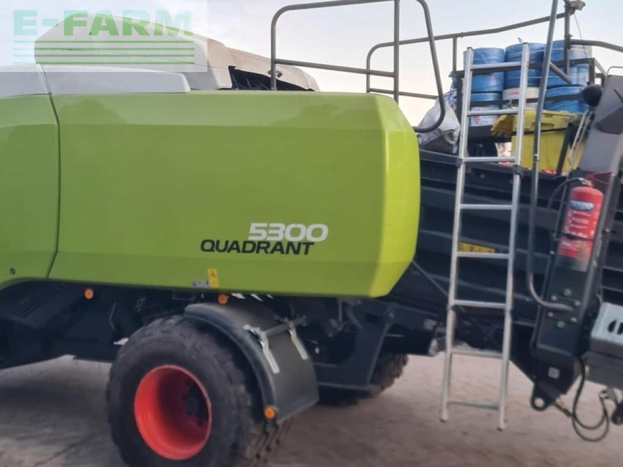 CLAAS QUADRANT 5300 ROTO FEED - Presse à balles cubiques: photos 3 CLAAS QUADRANT 5300 ROTO FEED - Presse à balles cubiques: photos 3