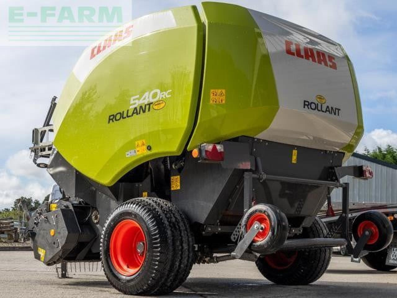 CLAAS ROLLANT 540 R - Presse à balles cubiques: photos 4 CLAAS ROLLANT 540 R - Presse à balles cubiques: photos 4