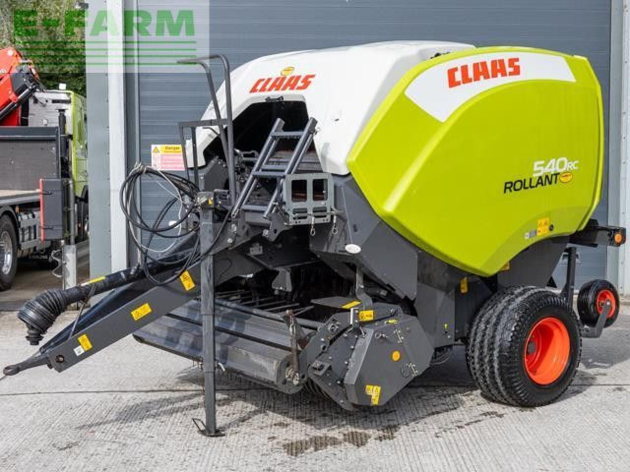CLAAS ROLLANT 540 R - Presse à balles cubiques: photos 2 CLAAS ROLLANT 540 R - Presse à balles cubiques: photos 2