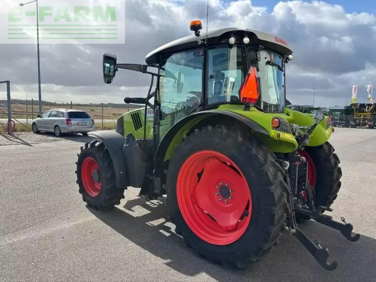 CLAAS arion 420 cis - Tracteur agricole: photos 4 CLAAS arion 420 cis - Tracteur agricole: photos 4