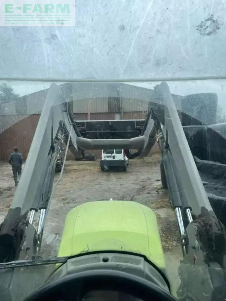 CLAAS arion 420 cis - Tracteur agricole: photos 4 CLAAS arion 420 cis - Tracteur agricole: photos 4