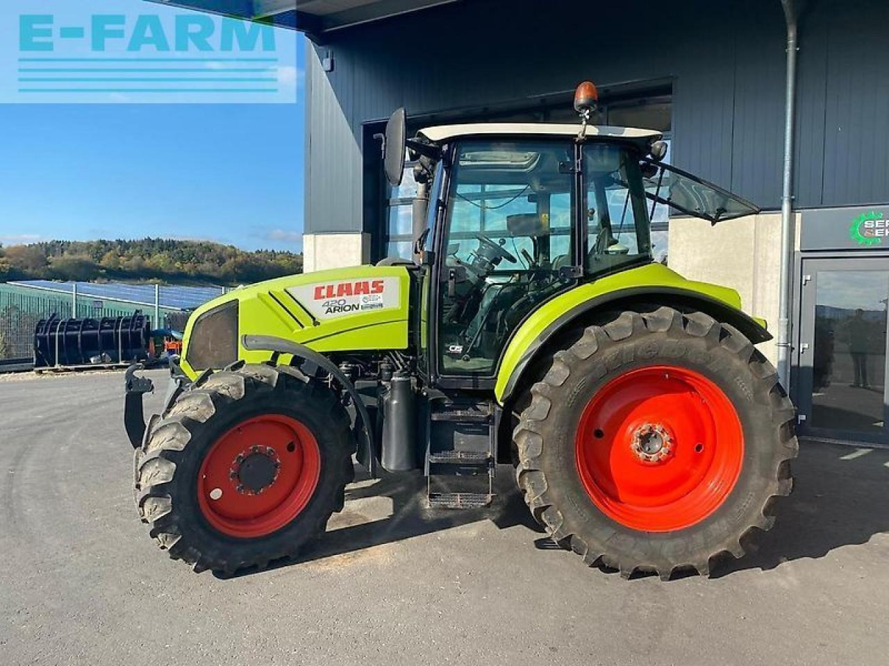 CLAAS arion 420 cis mit lenksystem und frontkraftheber - Tracteur agricole: photos 3 CLAAS arion 420 cis mit lenksystem und frontkraftheber - Tracteur agricole: photos 3