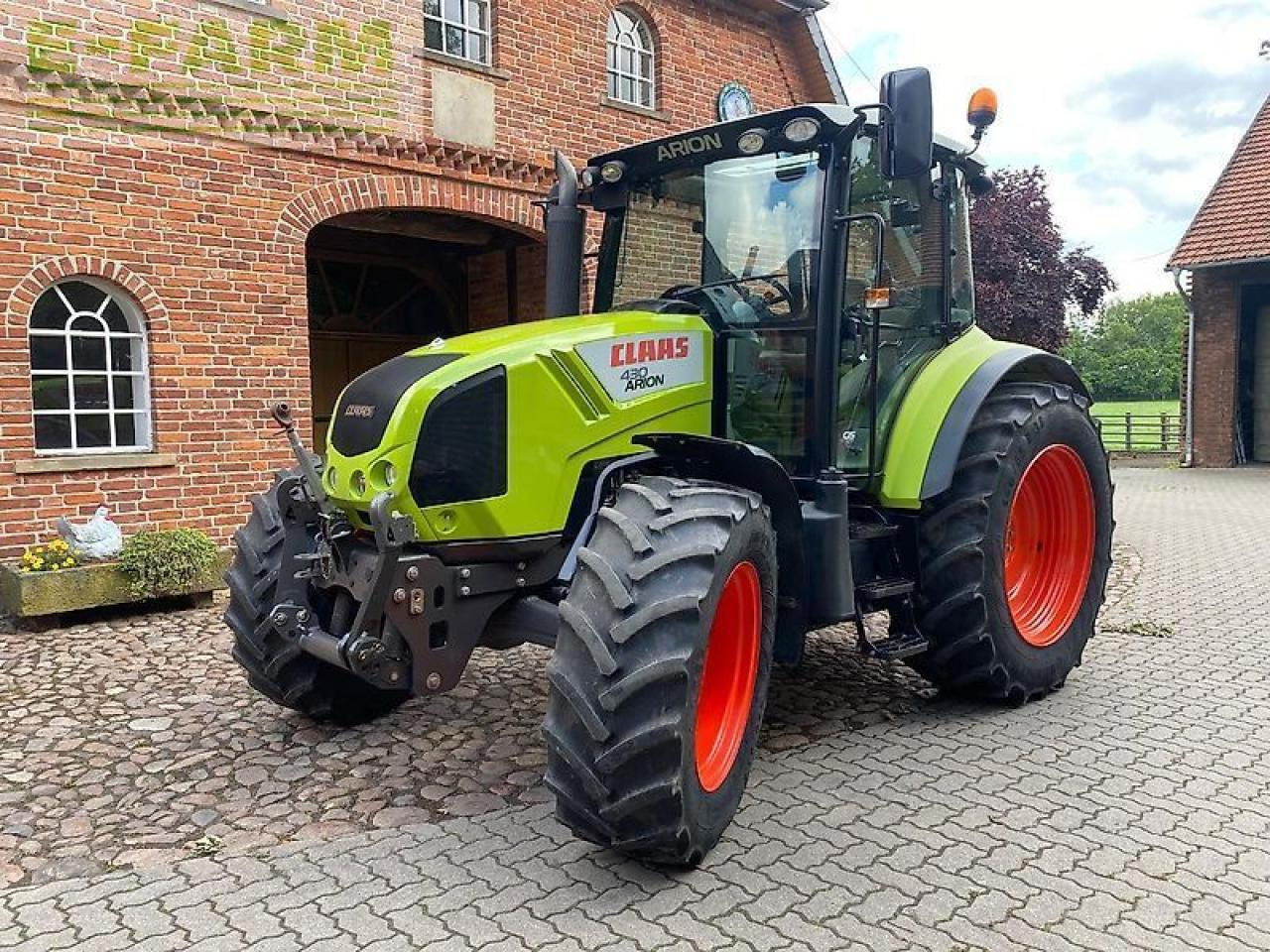 CLAAS arion 430 cis - Tracteur agricole: photos 1 CLAAS arion 430 cis - Tracteur agricole: photos 1