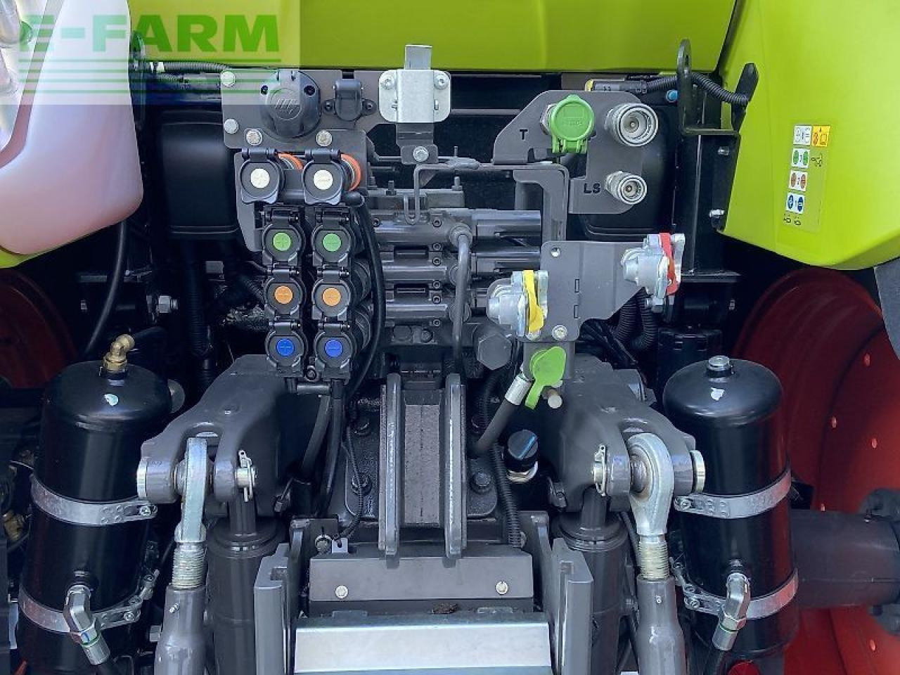 CLAAS arion 450 stage v (cis) CIS - Tracteur agricole: photos 5 CLAAS arion 450 stage v (cis) CIS - Tracteur agricole: photos 5