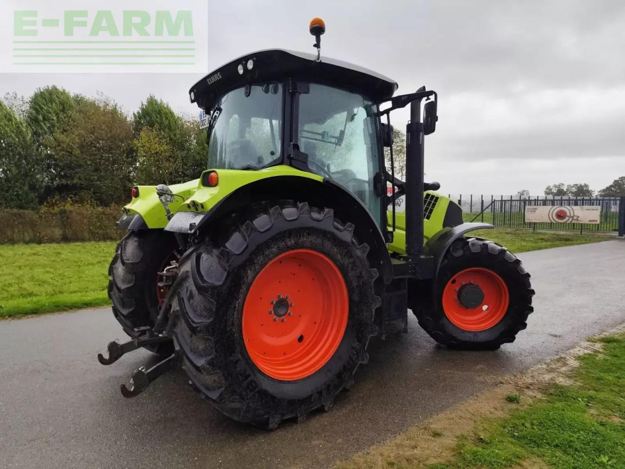 CLAAS arion 620 - Tracteur agricole: photos 3 CLAAS arion 620 - Tracteur agricole: photos 3