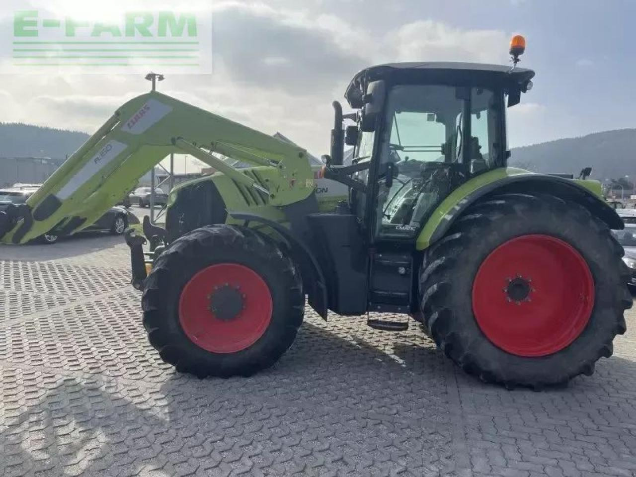 CLAAS arion 650 c-matic cebis CMATIC CEBIS - Tracteur agricole: photos 5 CLAAS arion 650 c-matic cebis CMATIC CEBIS - Tracteur agricole: photos 5