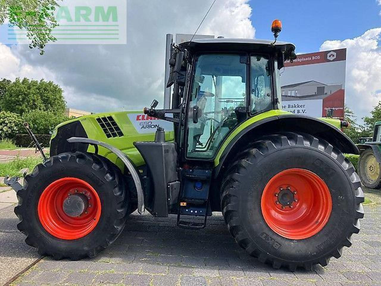 CLAAS arion 650 cis+ hexashift HEXASHIFT CIS+ - Tracteur agricole: photos 3 CLAAS arion 650 cis+ hexashift HEXASHIFT CIS+ - Tracteur agricole: photos 3