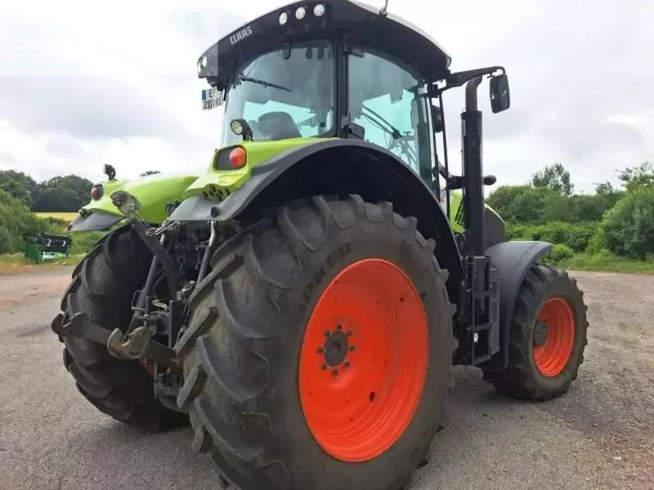 CLAAS axion 800 - Tracteur agricole: photos 4 CLAAS axion 800 - Tracteur agricole: photos 4