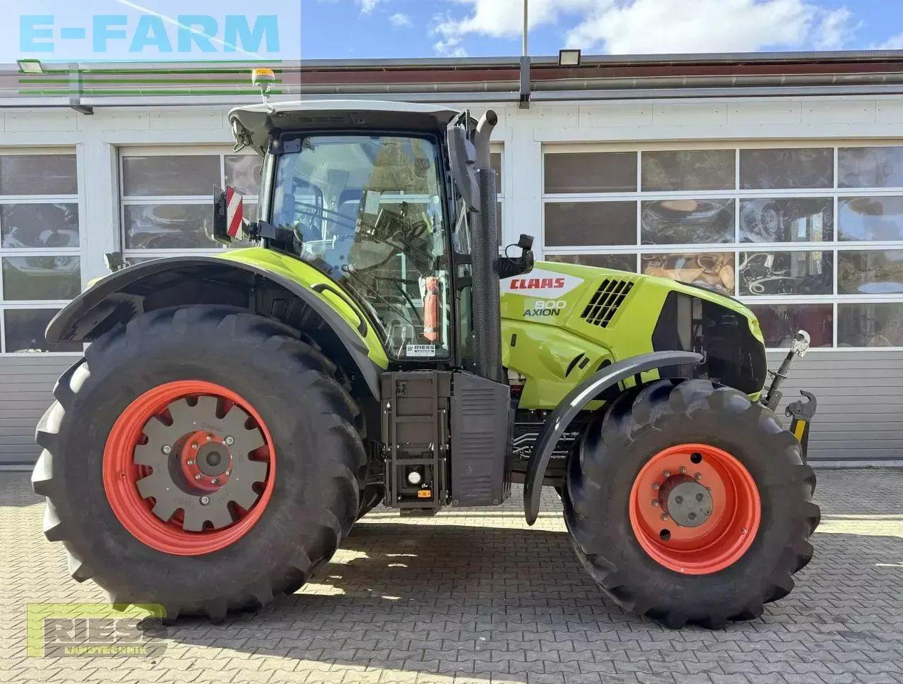 CLAAS axion 800 cebis hexashift a50 HEXASHIFT CEBIS - Tracteur agricole: photos 2 CLAAS axion 800 cebis hexashift a50 HEXASHIFT CEBIS - Tracteur agricole: photos 2