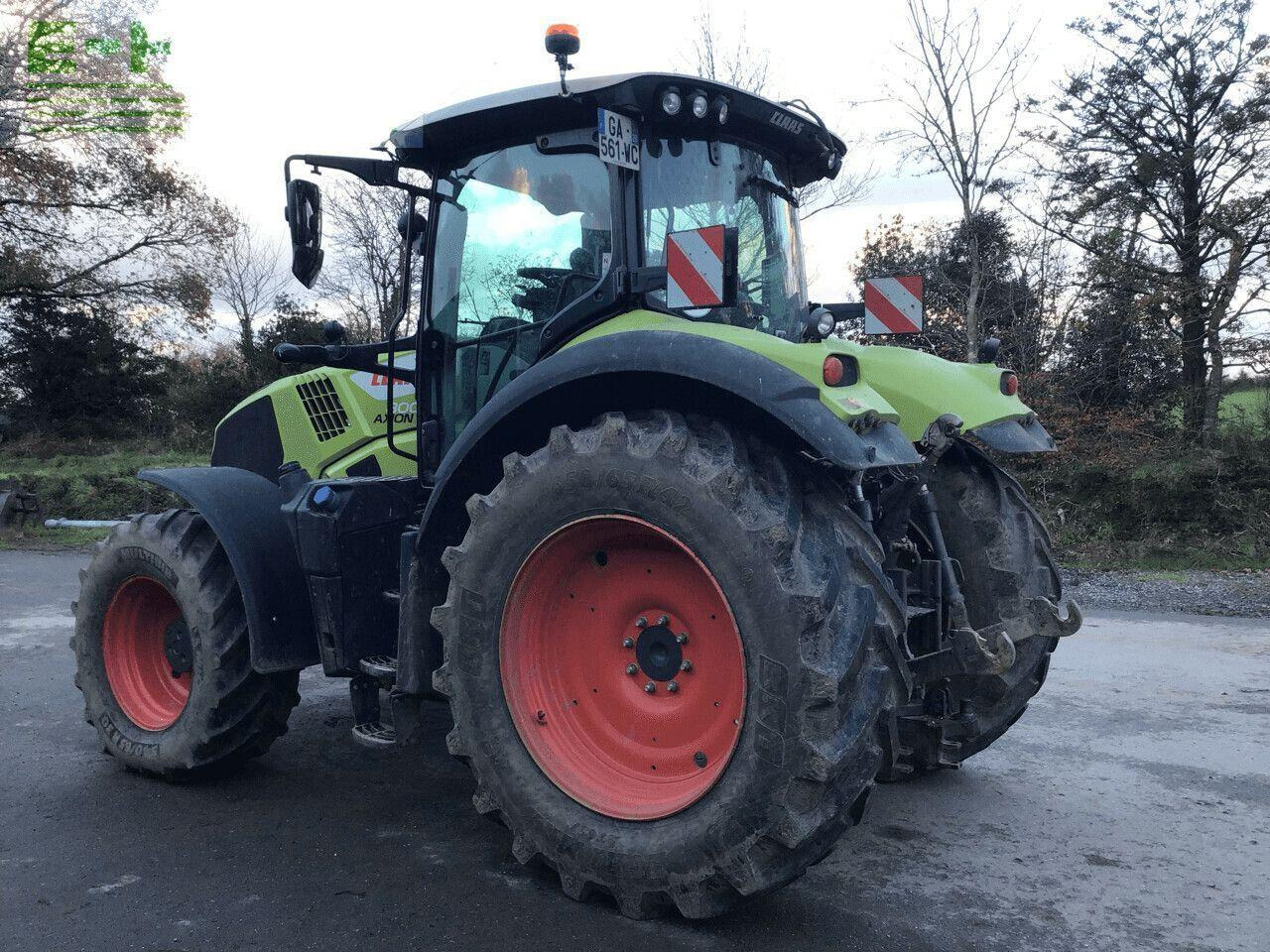 CLAAS axion 800 hexashift s5 - Tracteur agricole: photos 2 CLAAS axion 800 hexashift s5 - Tracteur agricole: photos 2