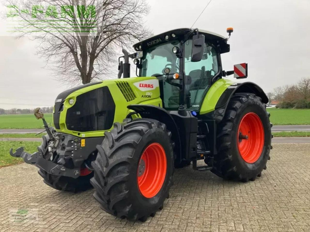 CLAAS axion 810 cis+ - Tracteur agricole: photos 1 CLAAS axion 810 cis+ - Tracteur agricole: photos 1