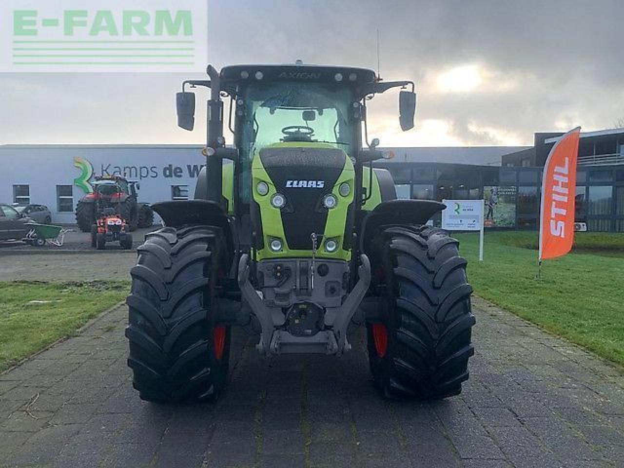 CLAAS axion 810 cis+ - Tracteur agricole: photos 4 CLAAS axion 810 cis+ - Tracteur agricole: photos 4