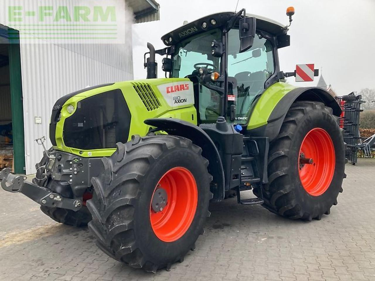 CLAAS axion 810 cm cis+ - Tracteur agricole: photos 5 CLAAS axion 810 cm cis+ - Tracteur agricole: photos 5