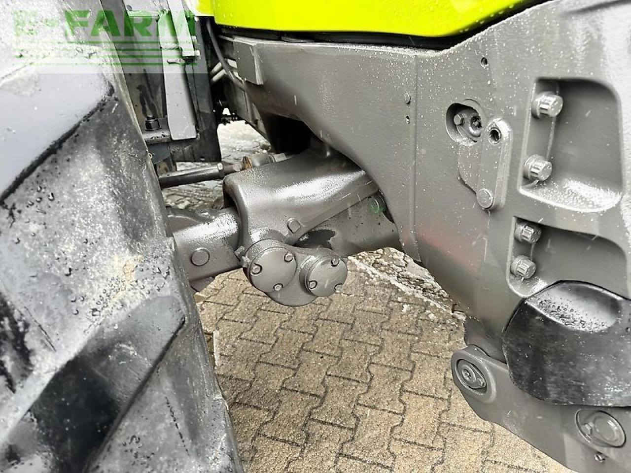 CLAAS axion 830 - Tracteur agricole: photos 2 CLAAS axion 830 - Tracteur agricole: photos 2