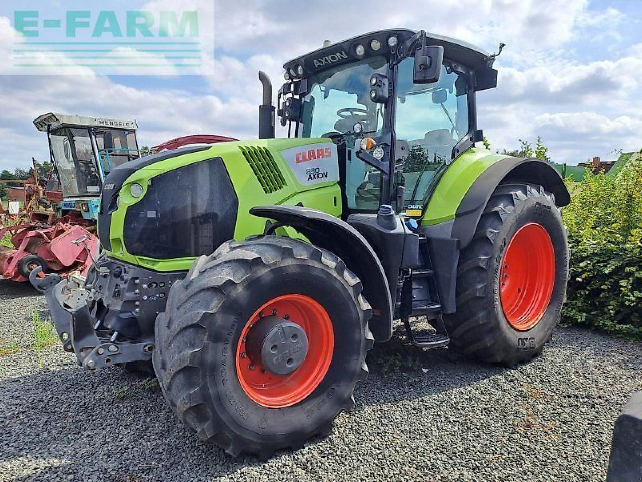 CLAAS axion 830 c-matic CMATIC - Tracteur agricole: photos 1 CLAAS axion 830 c-matic CMATIC - Tracteur agricole: photos 1
