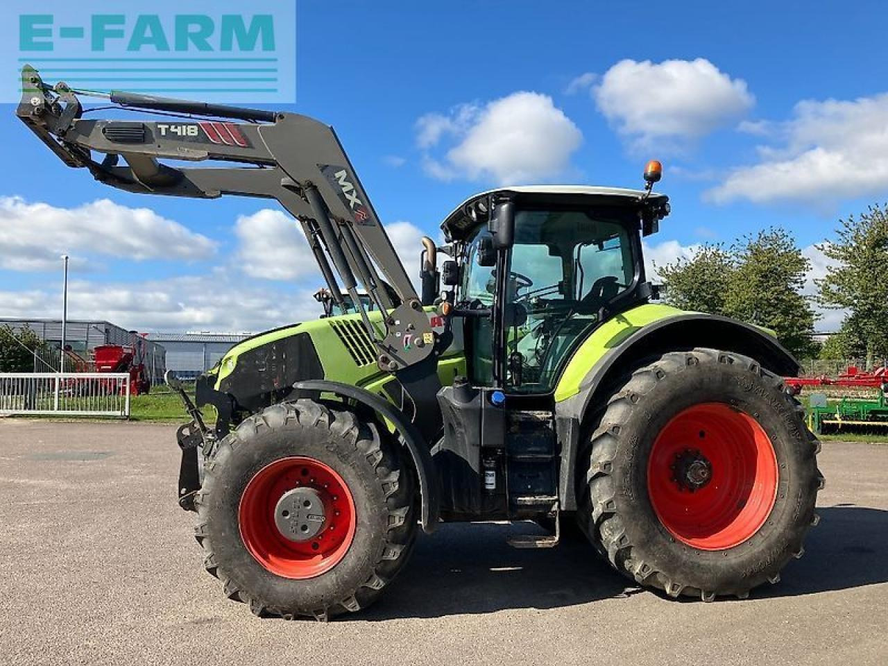 CLAAS axion 830 cmatic CMATIC - Tracteur agricole: photos 2 CLAAS axion 830 cmatic CMATIC - Tracteur agricole: photos 2