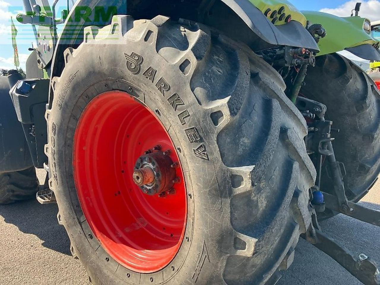 CLAAS axion 830 cmatic CMATIC - Tracteur agricole: photos 4 CLAAS axion 830 cmatic CMATIC - Tracteur agricole: photos 4