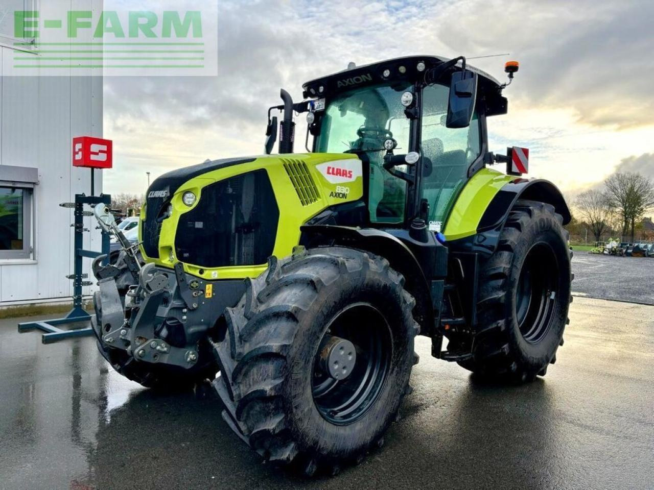 CLAAS axion 830 cmatic cebis, fkh + fzw, trimble lenks CMATIC CEBIS - Tracteur agricole: photos 1 CLAAS axion 830 cmatic cebis, fkh + fzw, trimble lenks CMATIC CEBIS - Tracteur agricole: photos 1