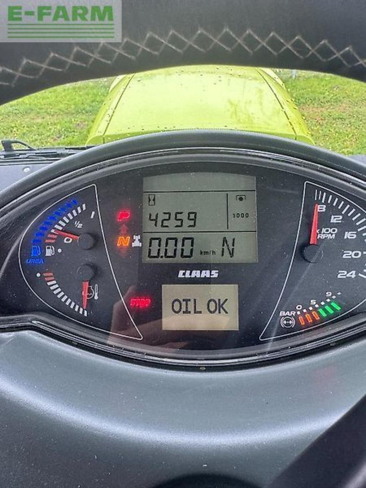 Tracteur agricole CLAAS axion 850: photos 12 Tracteur agricole CLAAS axion 850: photos 12