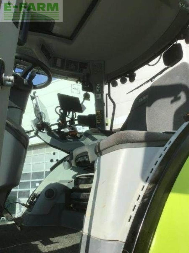 Tracteur agricole CLAAS axion 870: photos 6 Tracteur agricole CLAAS axion 870: photos 6