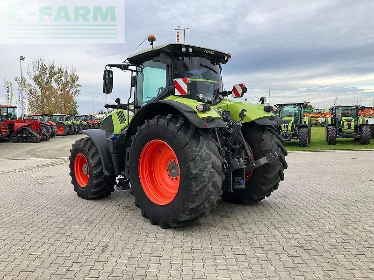 CLAAS axion 870 - Tracteur agricole: photos 5 CLAAS axion 870 - Tracteur agricole: photos 5