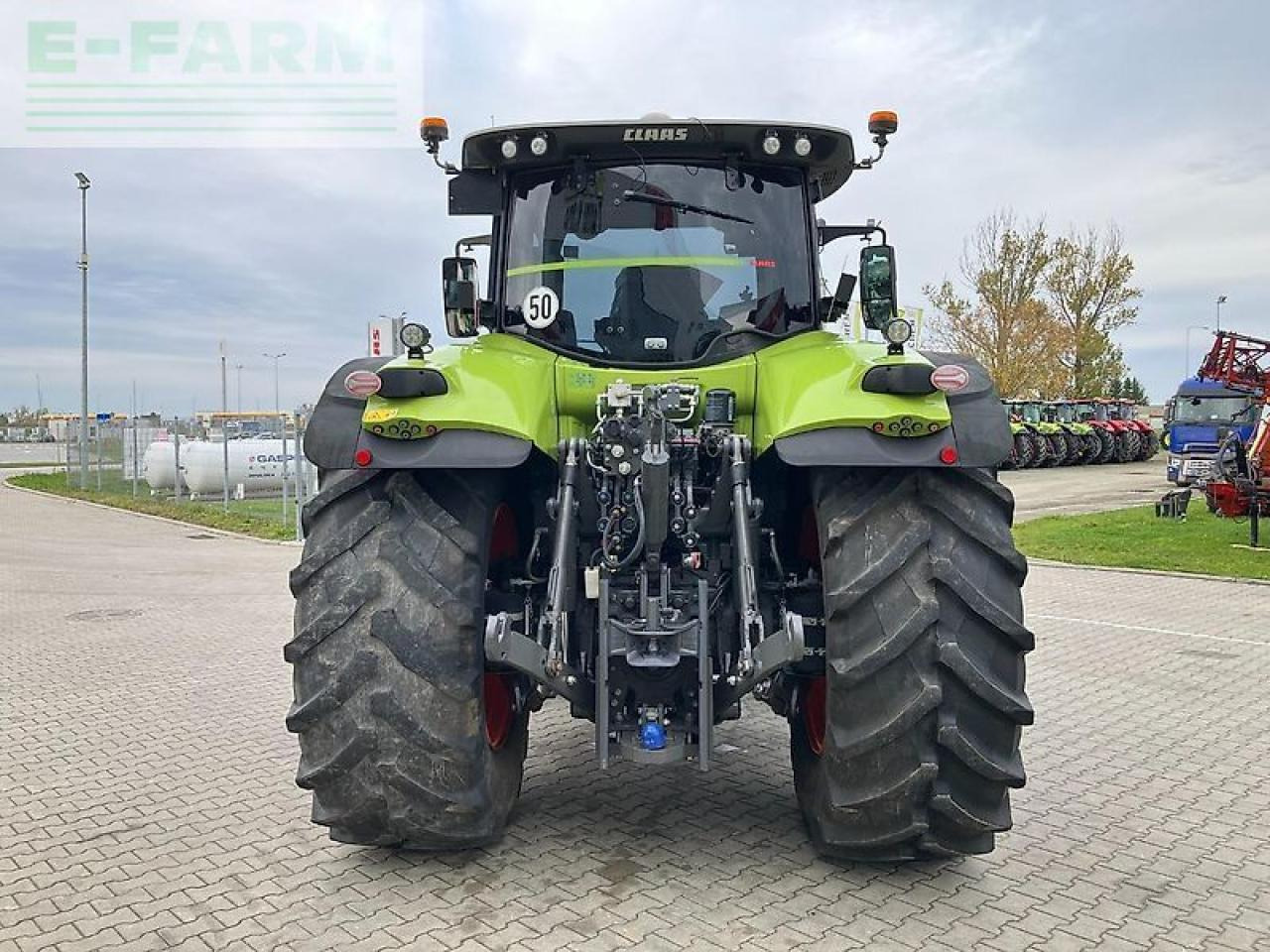 CLAAS axion 870 - Tracteur agricole: photos 4 CLAAS axion 870 - Tracteur agricole: photos 4