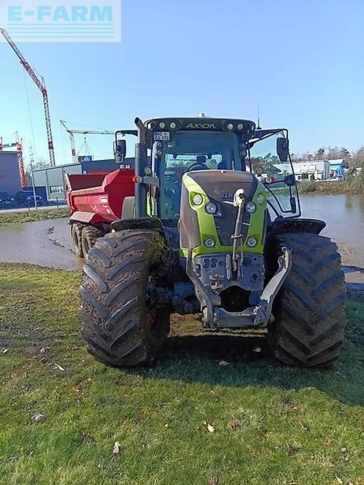 CLAAS axion 870 cmatic CMATIC - Tracteur agricole: photos 2 CLAAS axion 870 cmatic CMATIC - Tracteur agricole: photos 2