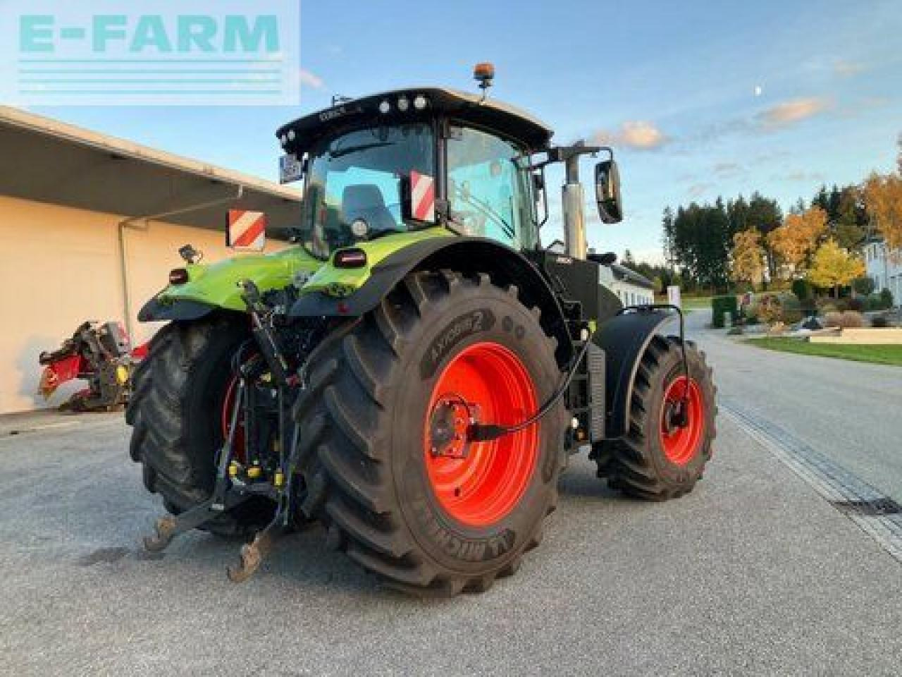 CLAAS axion 870 cmatic cebis CMATIC CEBIS - Tracteur agricole: photos 3 CLAAS axion 870 cmatic cebis CMATIC CEBIS - Tracteur agricole: photos 3