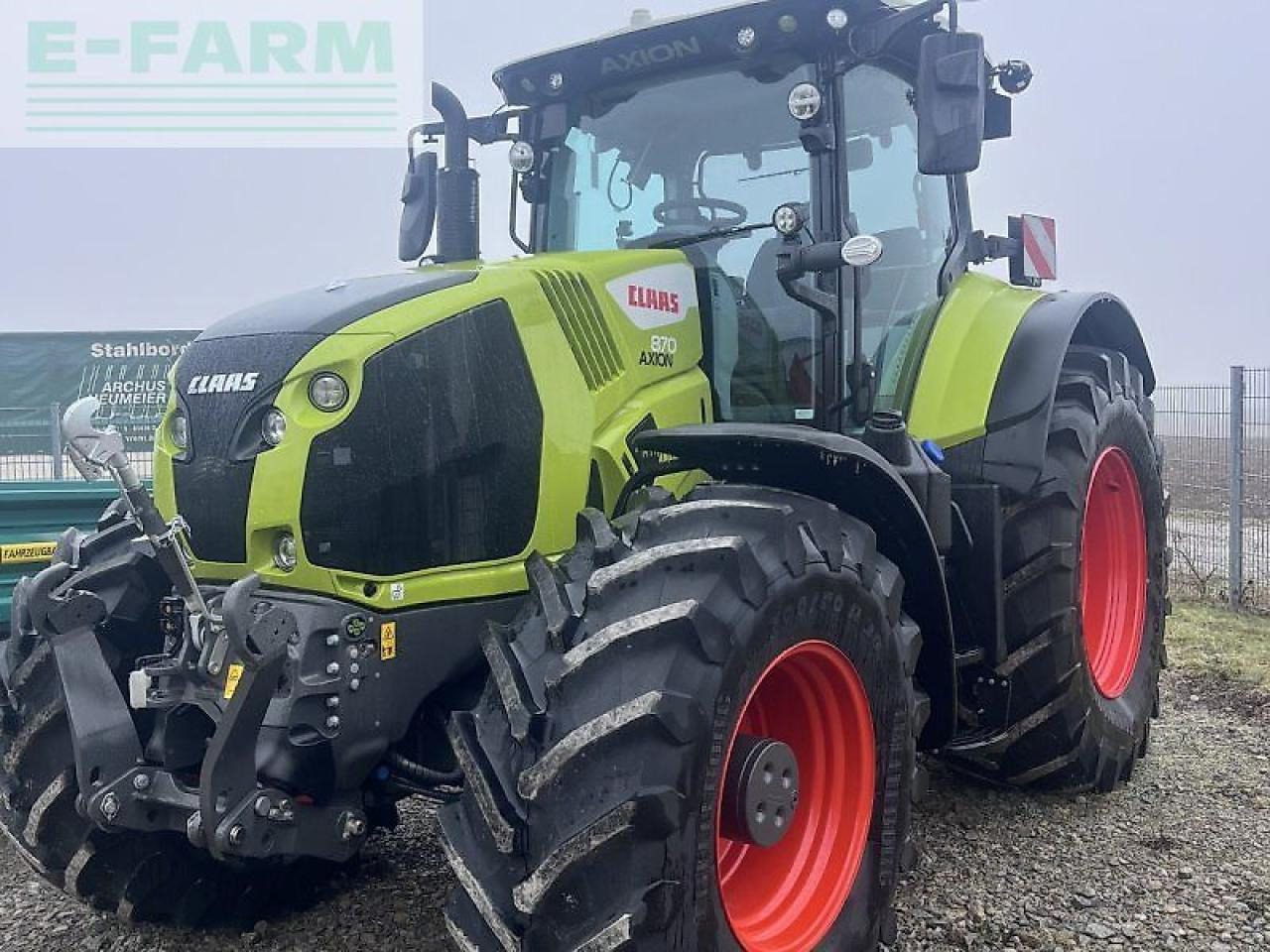 CLAAS axion 870 cmatic cebis CMATIC CEBIS - Tracteur agricole: photos 1 CLAAS axion 870 cmatic cebis CMATIC CEBIS - Tracteur agricole: photos 1