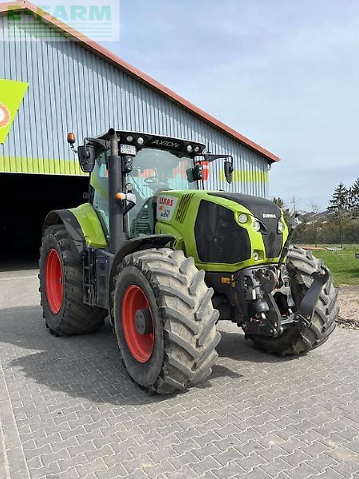 CLAAS axion 870 cmatic t4f CMATIC - Tracteur agricole: photos 3 CLAAS axion 870 cmatic t4f CMATIC - Tracteur agricole: photos 3