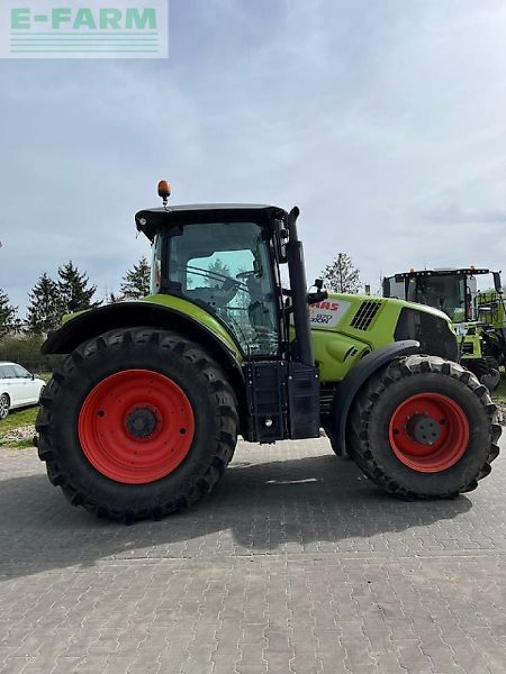 CLAAS axion 870 cmatic t4f CMATIC - Tracteur agricole: photos 4 CLAAS axion 870 cmatic t4f CMATIC - Tracteur agricole: photos 4