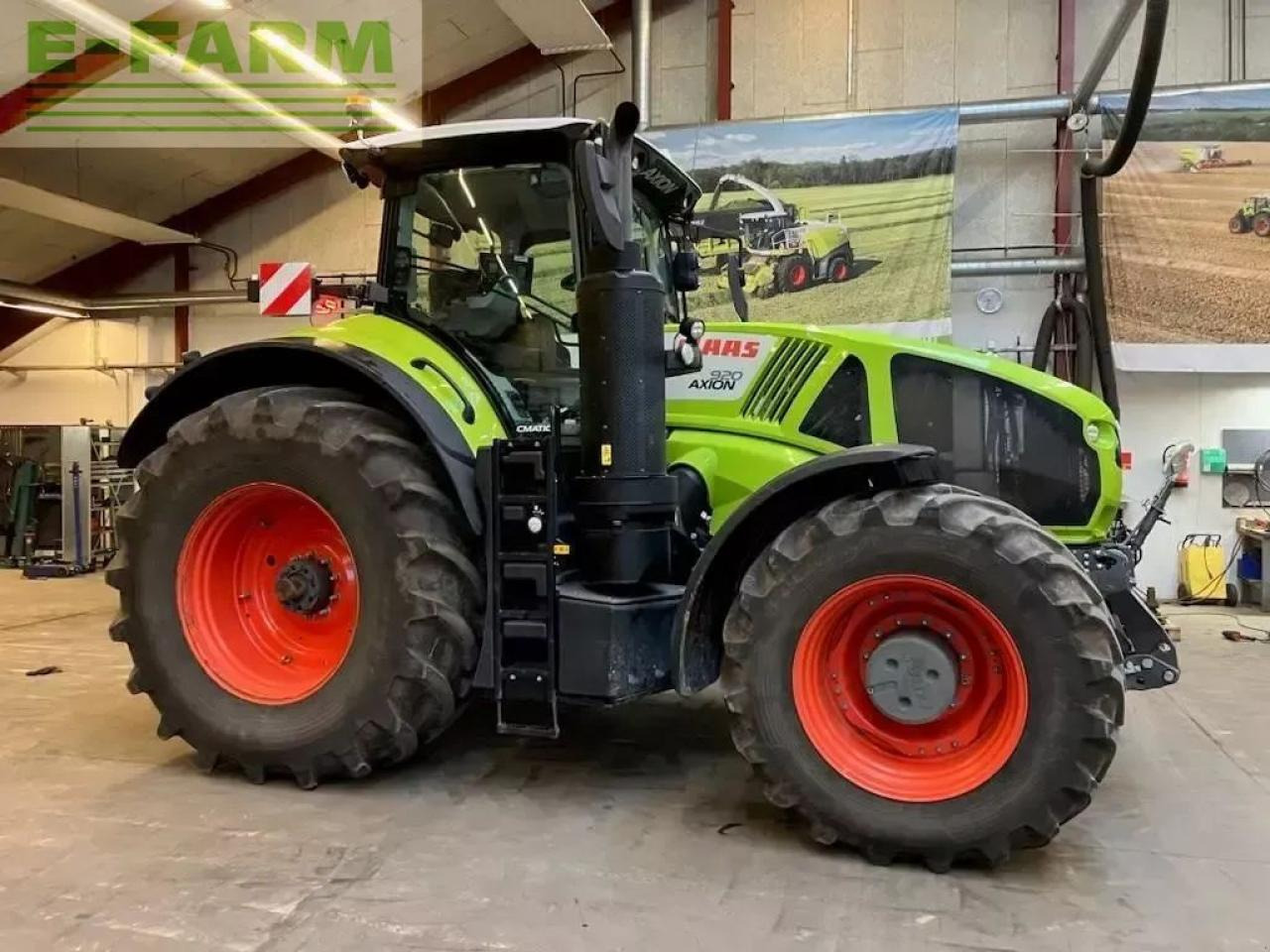 CLAAS axion 920 cmatic cebis CMATIC CEBIS - Tracteur agricole: photos 1 CLAAS axion 920 cmatic cebis CMATIC CEBIS - Tracteur agricole: photos 1