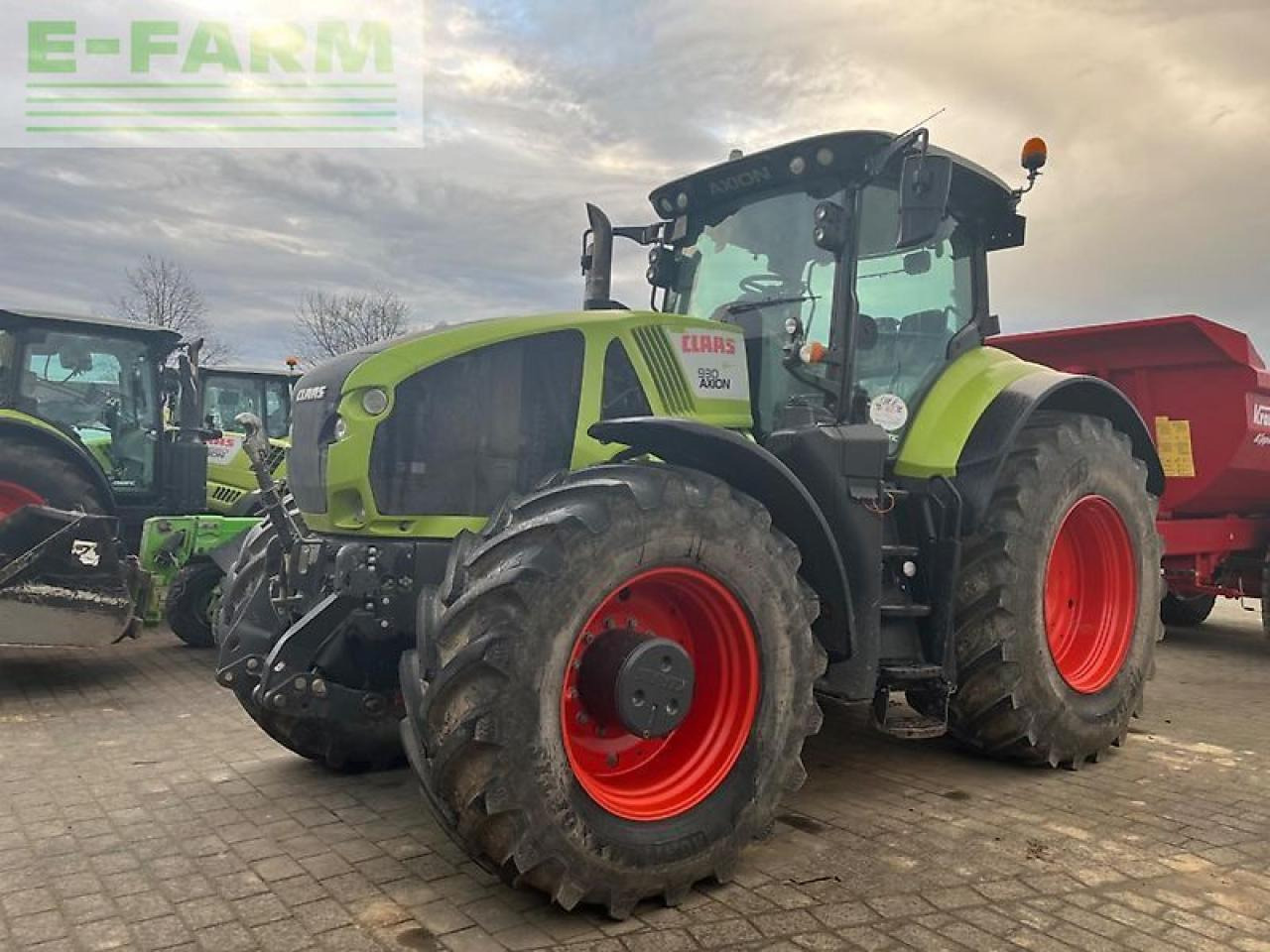 CLAAS axion 930 cmatic cis+ CMATIC CIS+ - Tracteur agricole: photos 1 CLAAS axion 930 cmatic cis+ CMATIC CIS+ - Tracteur agricole: photos 1