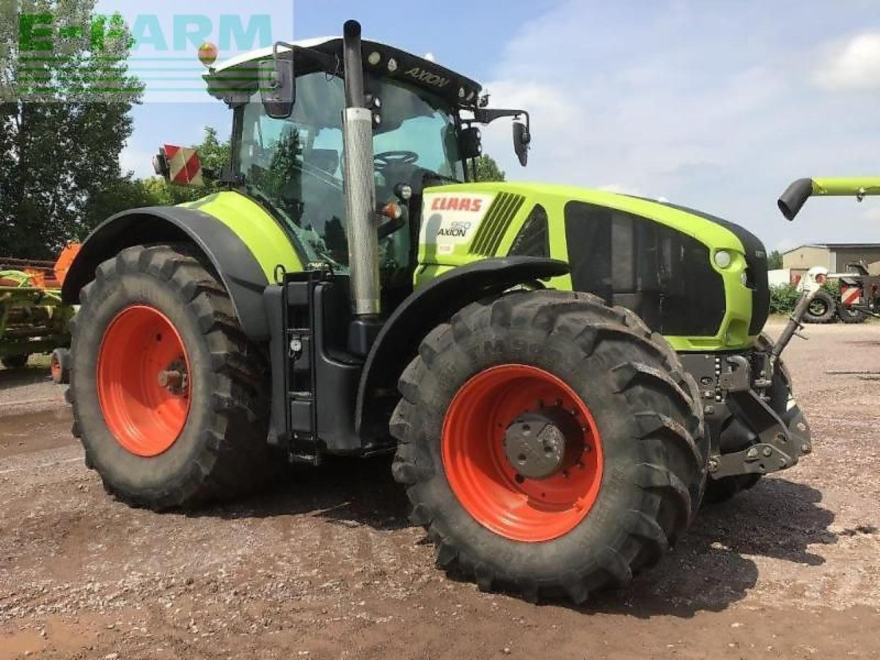 CLAAS axion 950 - Tracteur agricole: photos 3 CLAAS axion 950 - Tracteur agricole: photos 3