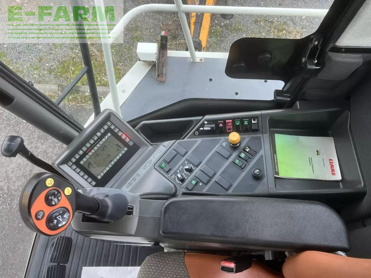 Ensileuse CLAAS jaguar 830: photos 10