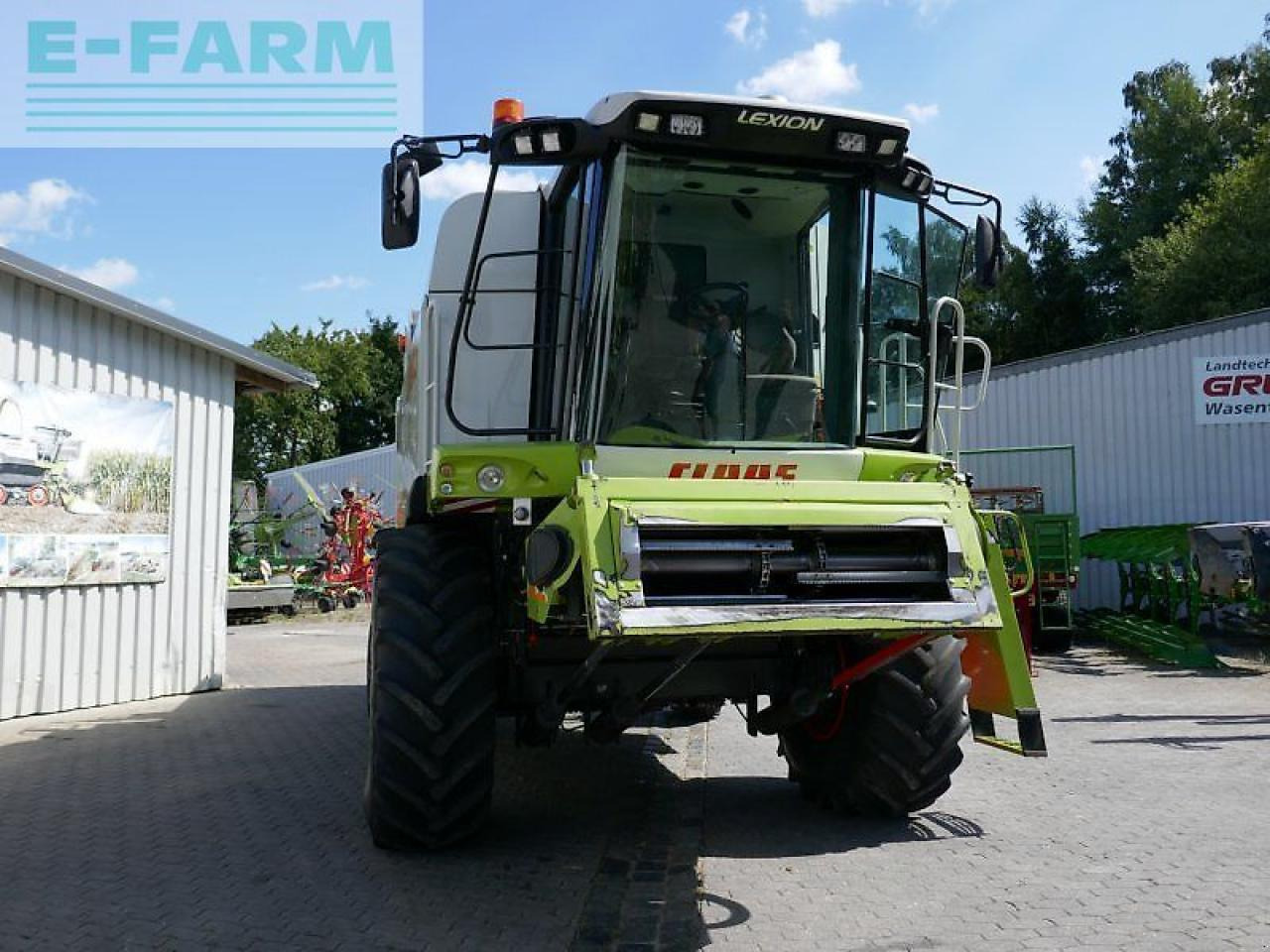CLAAS lexion 540 c - Moissonneuse-batteuse: photos 2 CLAAS lexion 540 c - Moissonneuse-batteuse: photos 2