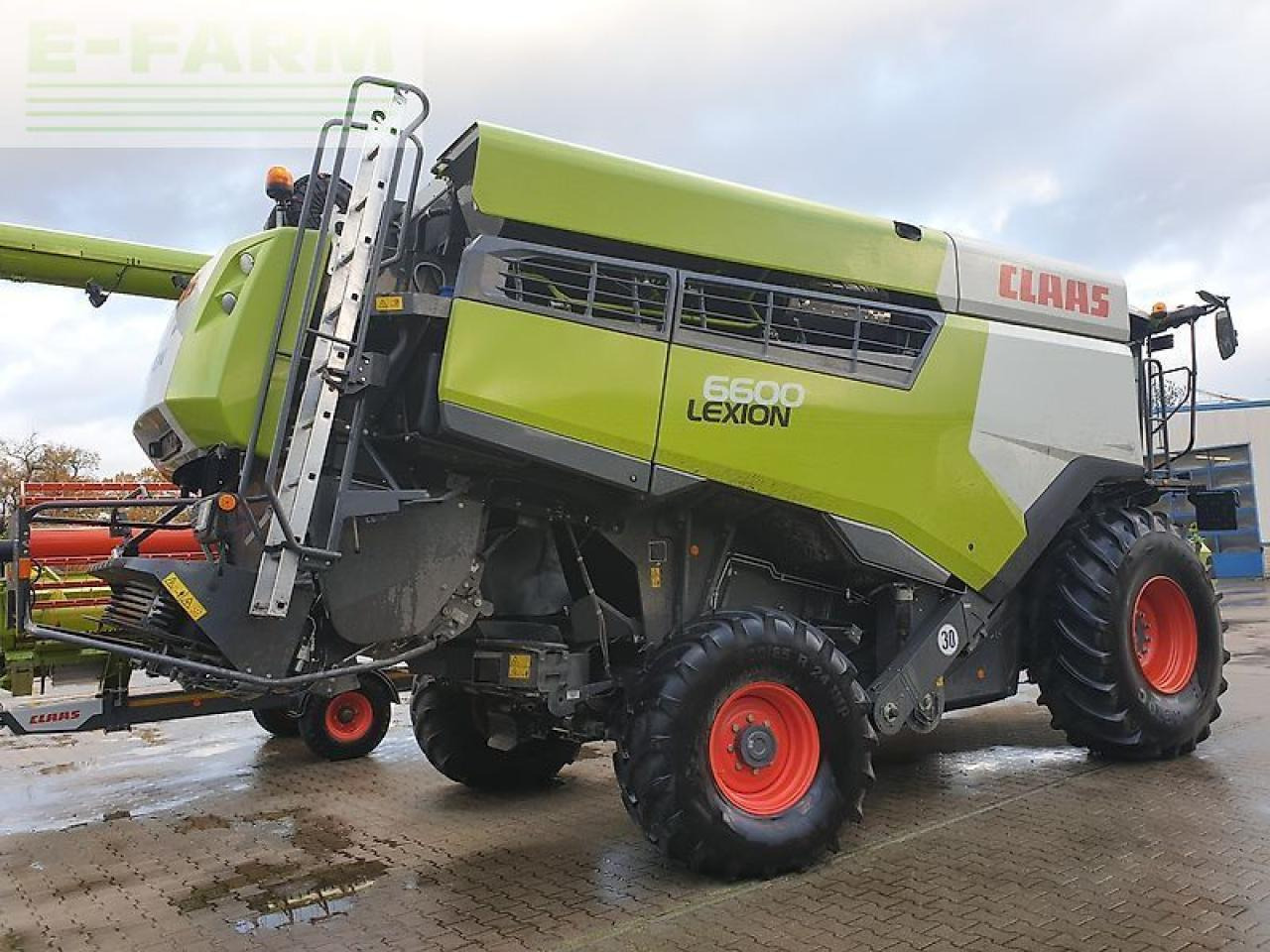 CLAAS lexion 6600 +vario 930 - Moissonneuse-batteuse: photos 3 CLAAS lexion 6600 +vario 930 - Moissonneuse-batteuse: photos 3