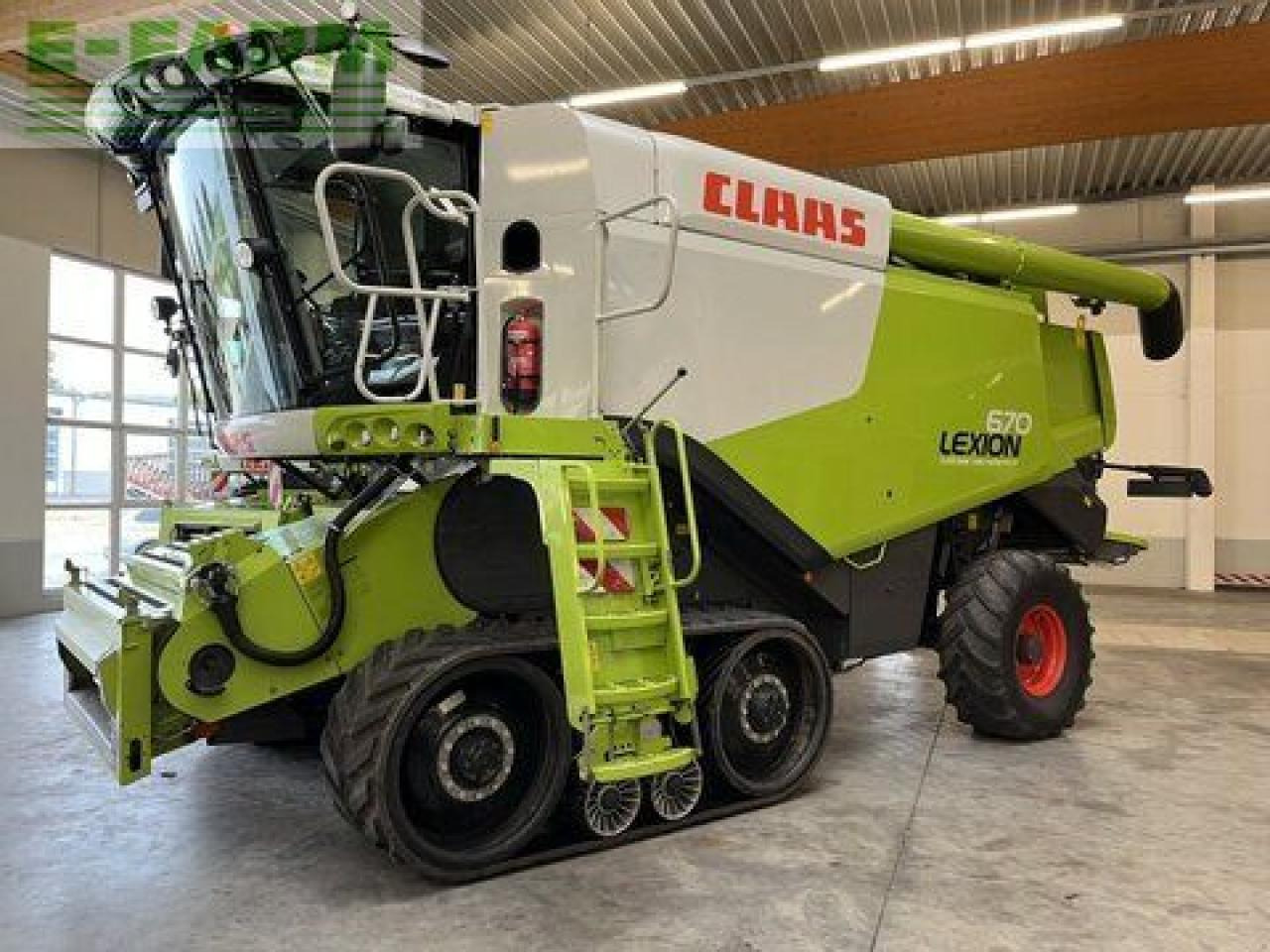 CLAAS lexion 670 tt - Moissonneuse-batteuse: photos 1 CLAAS lexion 670 tt - Moissonneuse-batteuse: photos 1