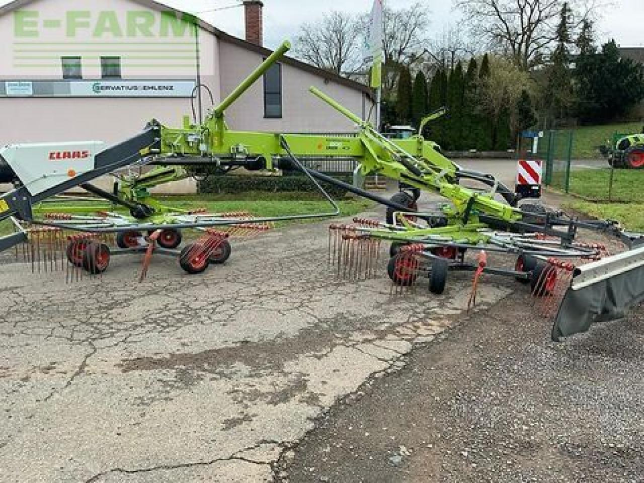 CLAAS liner 1800 - Faneuse: photos 3 CLAAS liner 1800 - Faneuse: photos 3