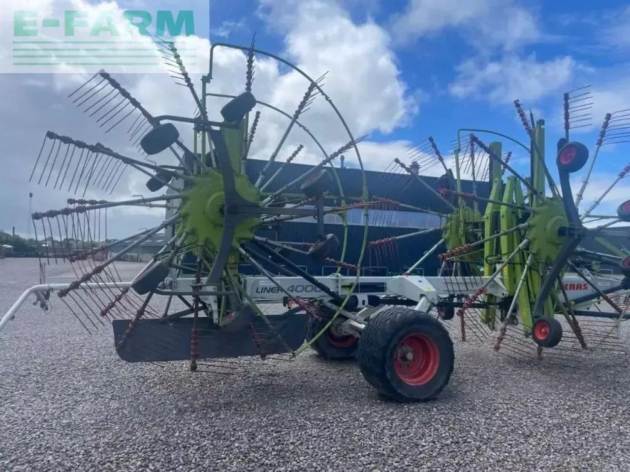 CLAAS liner 4000 hhv - Faneuse: photos 5 CLAAS liner 4000 hhv - Faneuse: photos 5