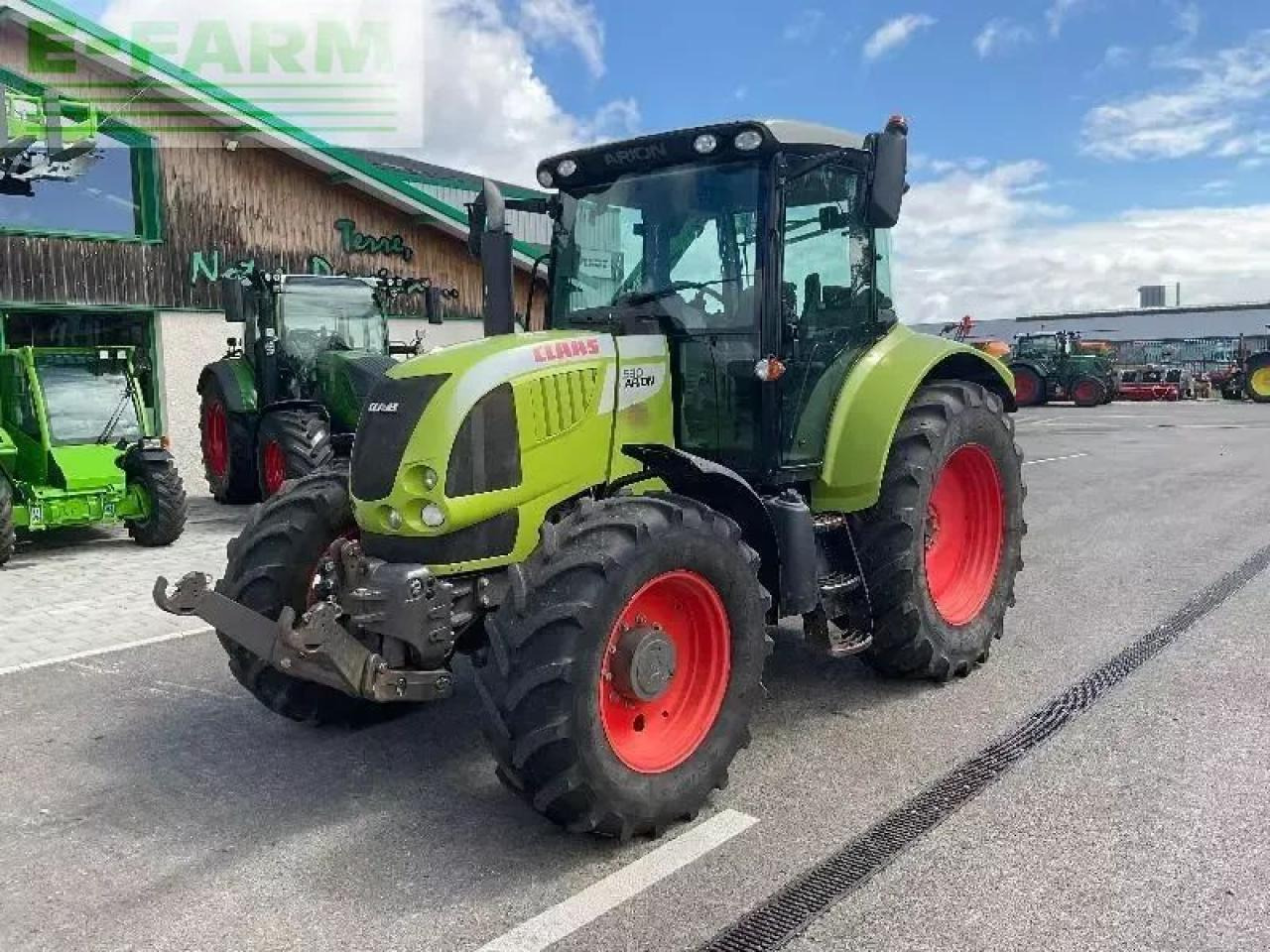 CLAAS marque claas - Tracteur agricole: photos 1 CLAAS marque claas - Tracteur agricole: photos 1