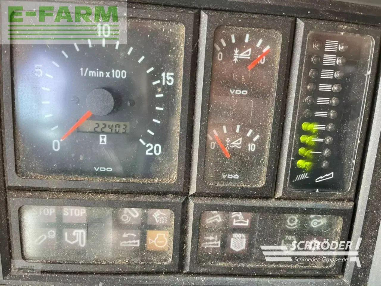 Moissonneuse-batteuse CLAAS medion 310: photos 26