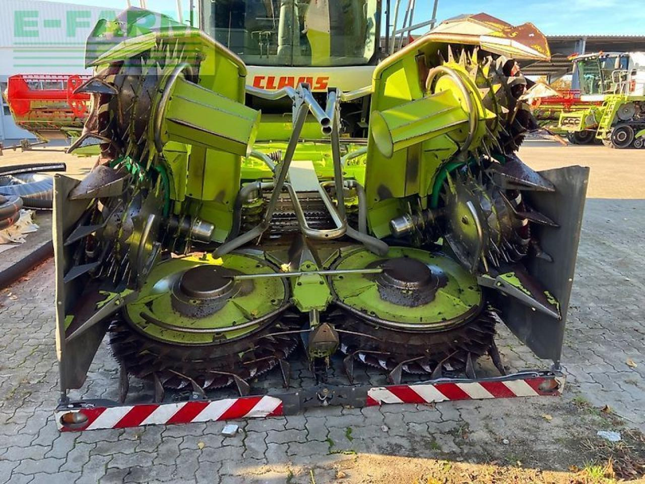 CLAAS orbis 600 - Accessoire aux ensileuses: photos 1 CLAAS orbis 600 - Accessoire aux ensileuses: photos 1