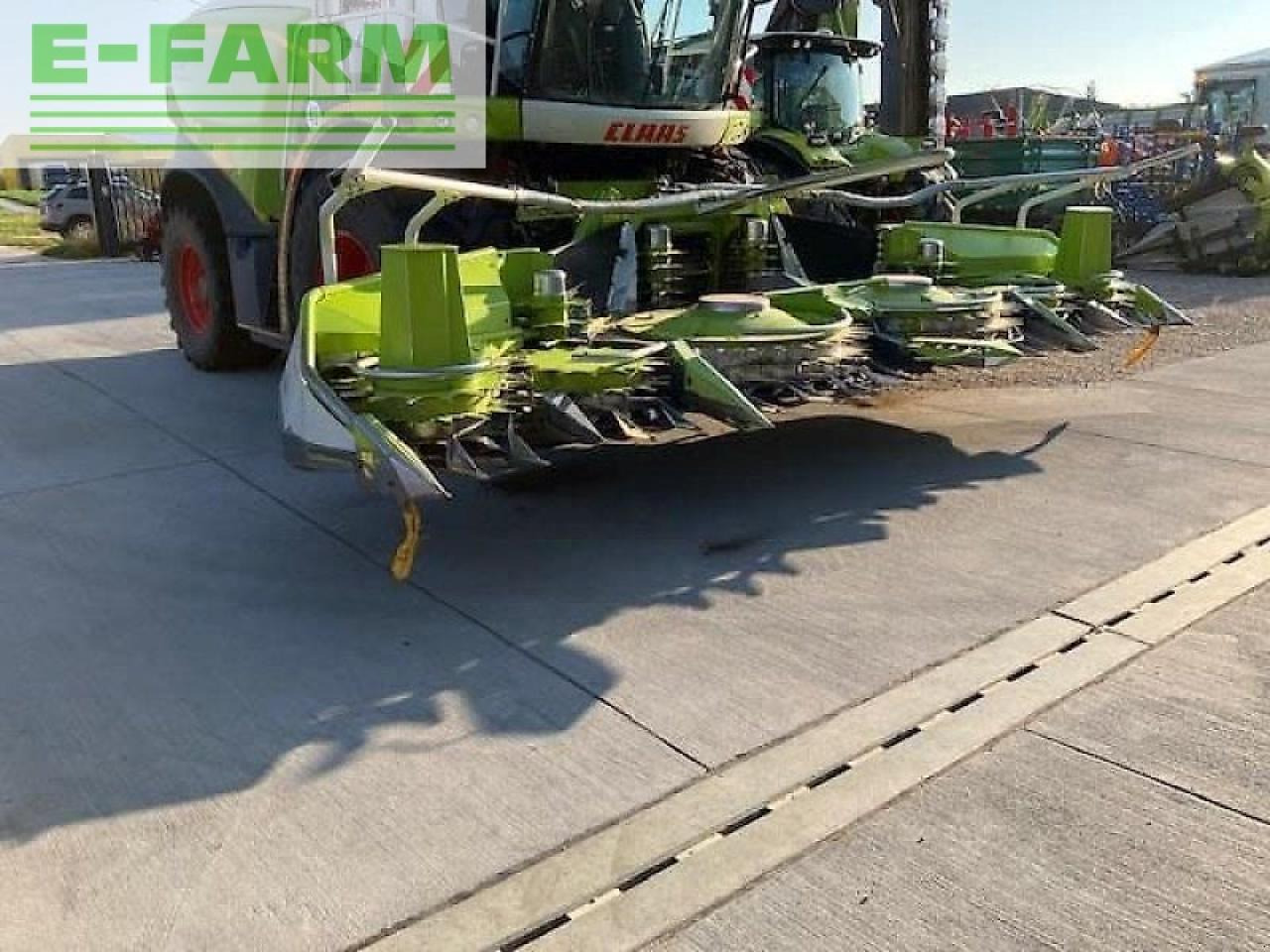 CLAAS orbis 600 sd - Accessoire aux ensileuses: photos 2 CLAAS orbis 600 sd - Accessoire aux ensileuses: photos 2