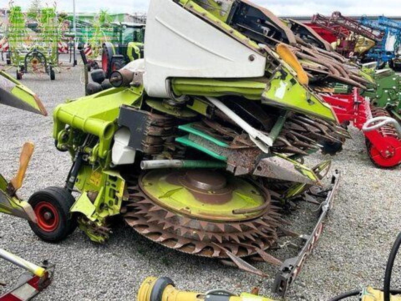 CLAAS orbis 750 ac auto contour, 10-reiher, für jaguar - Accessoire aux ensileuses: photos 1 CLAAS orbis 750 ac auto contour, 10-reiher, für jaguar - Accessoire aux ensileuses: photos 1