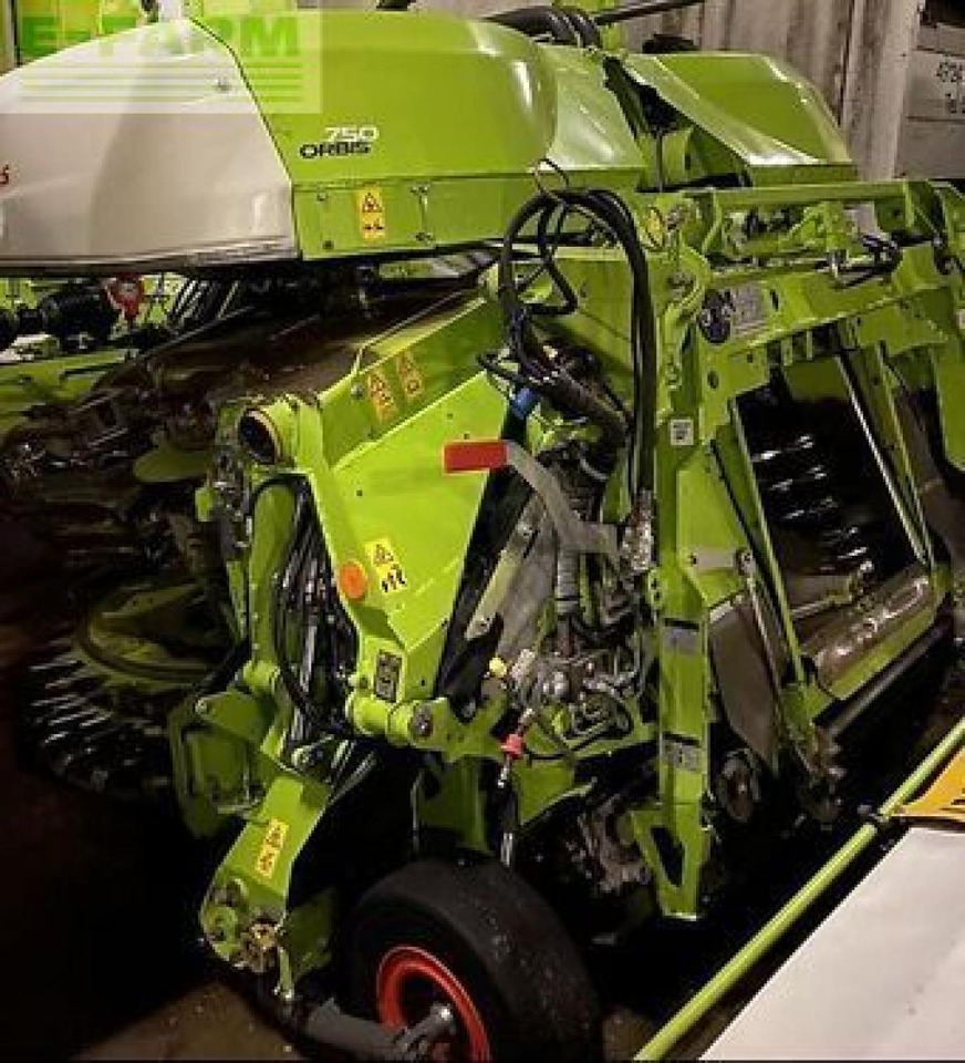 CLAAS orbis 750 i63 - Accessoire aux ensileuses: photos 4 CLAAS orbis 750 i63 - Accessoire aux ensileuses: photos 4